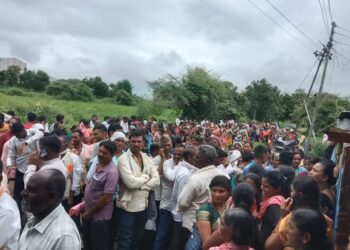 भांडी घेण्यासाठी आलेल्या नागरिकांचा हिरमोड  