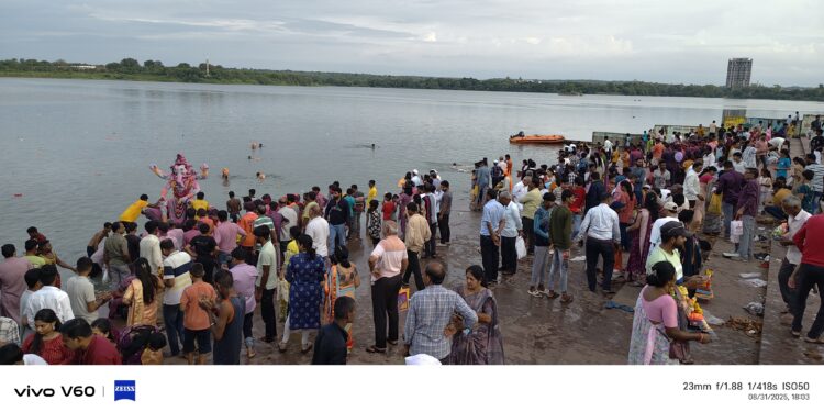 जळगावात पाचव्या दिवशी गणेश विसर्जन