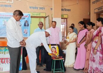 निंभोरा कृषी विद्यालयात जागतिक महिला दिन व सावित्रीबाई फुले पुण्यतिथी निमित्त कार्यक्रम